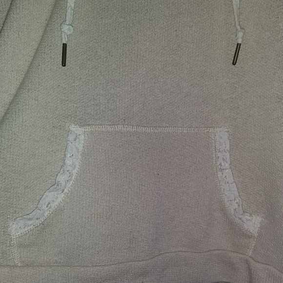 American Rag hoodie - Picture 2 of 4